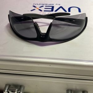 Glasses UVEX